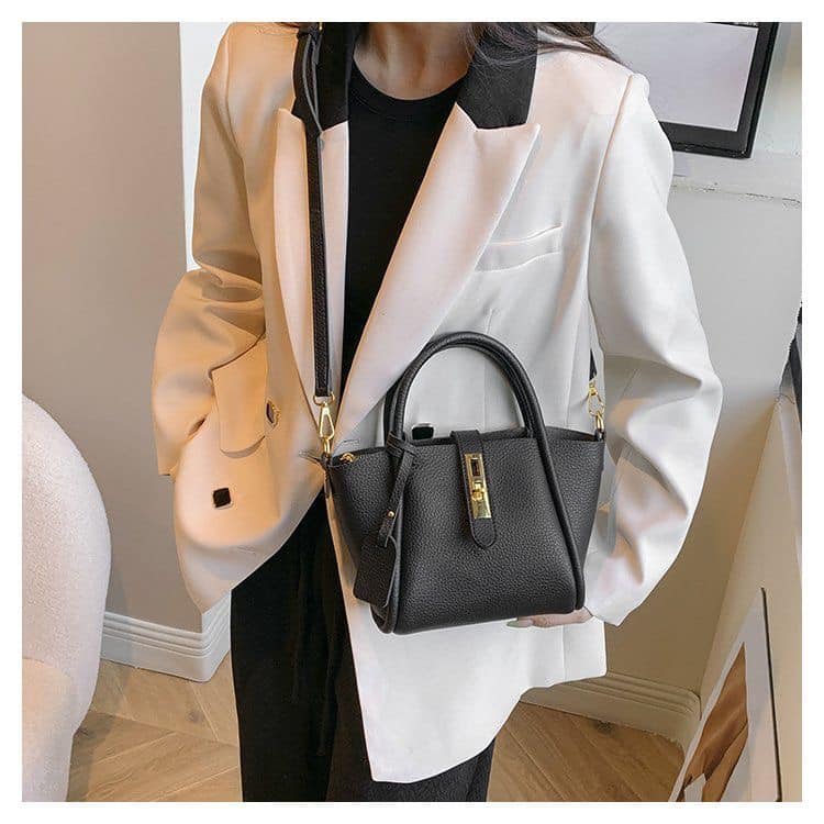 Valentia - Luxe Handtas met Zijde Detail
