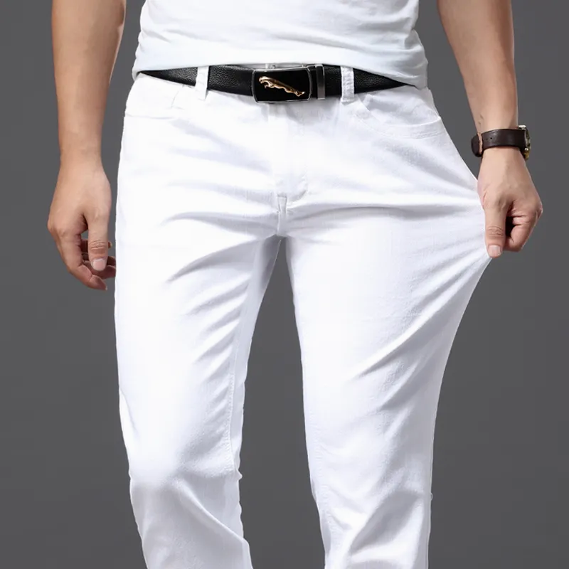 Witte Stretch Denim Broek – Stijl en Bewegingsvrijheid