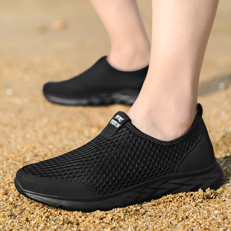 Ademend Slip-On Sneakers voor Heren – Lichtgewicht & Comfortabel
