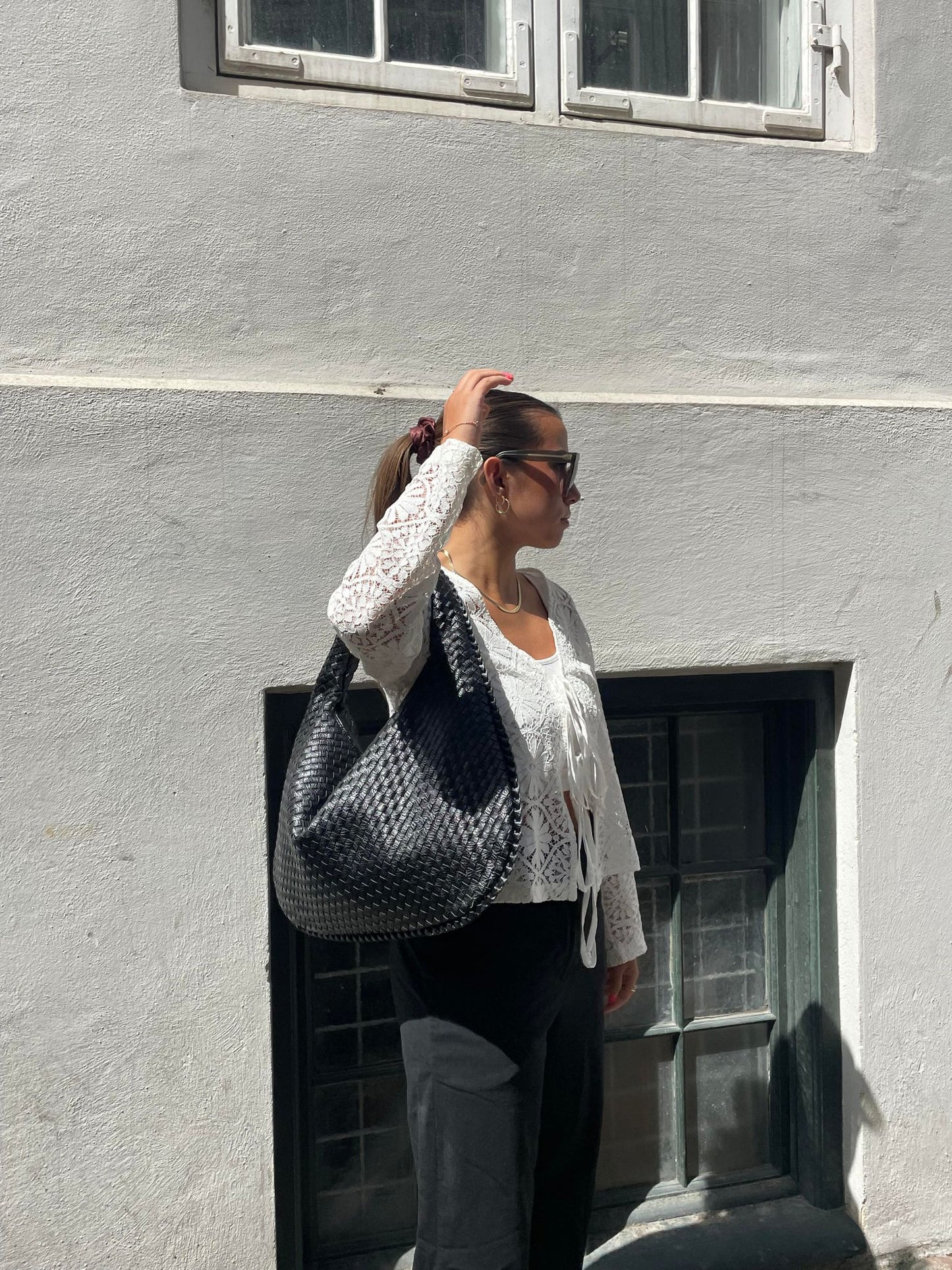NOA | Trendy gevlochten handtas