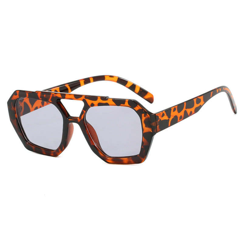 Statement Octagon Zonnebril – Fashion & Edge