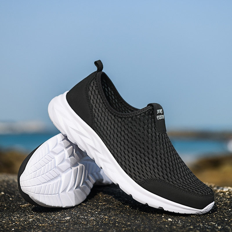 Ademend Slip-On Sneakers voor Heren – Lichtgewicht & Comfortabel