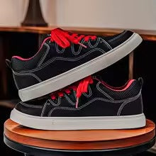 Canvas low-top sneakers winter | Contraststiksel