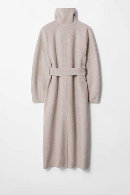 Lange Dames Manteljas | Minimalistische Ontwerp & Hoogsluitende Kraag