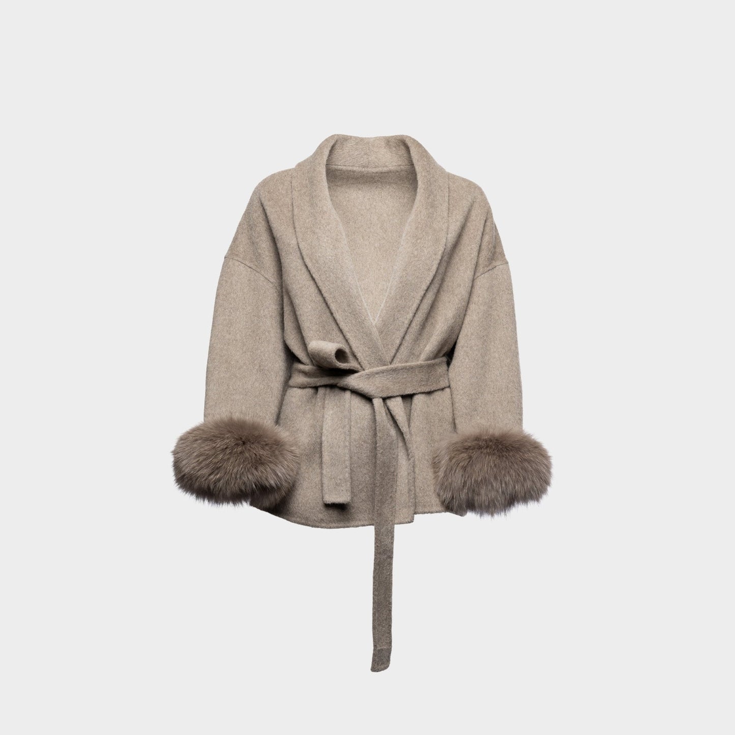 Amara Luxe Wrap – Winterse Glamour op Haar Best