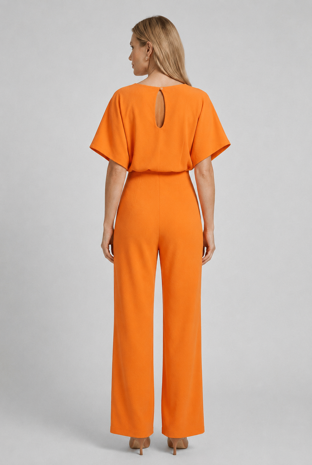 Damen Jumpsuit mit weitem Bein und Bindegürtel | Kurze Ärmel
