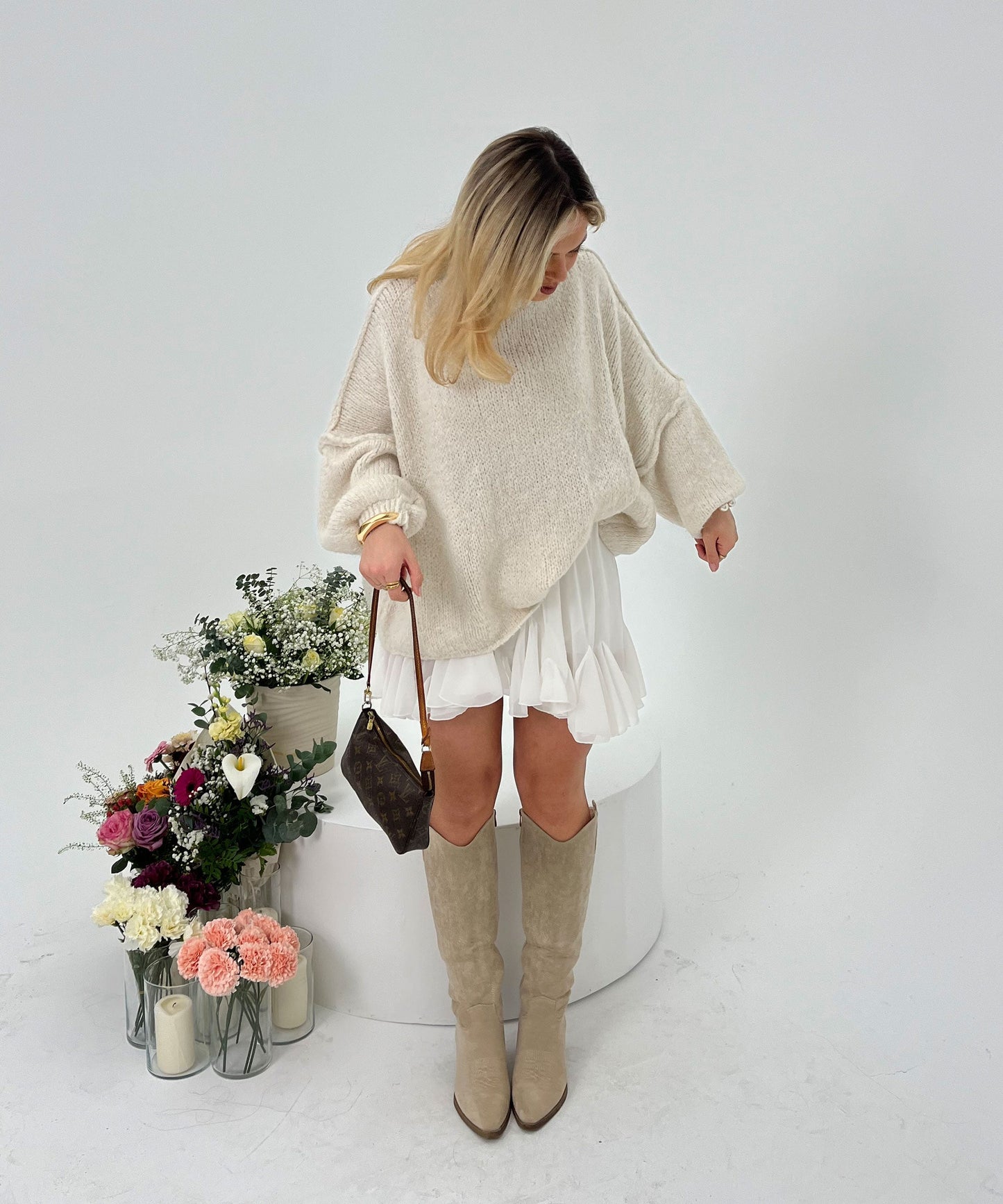 Nata – Oversized Trui Dames | Beige Pullover