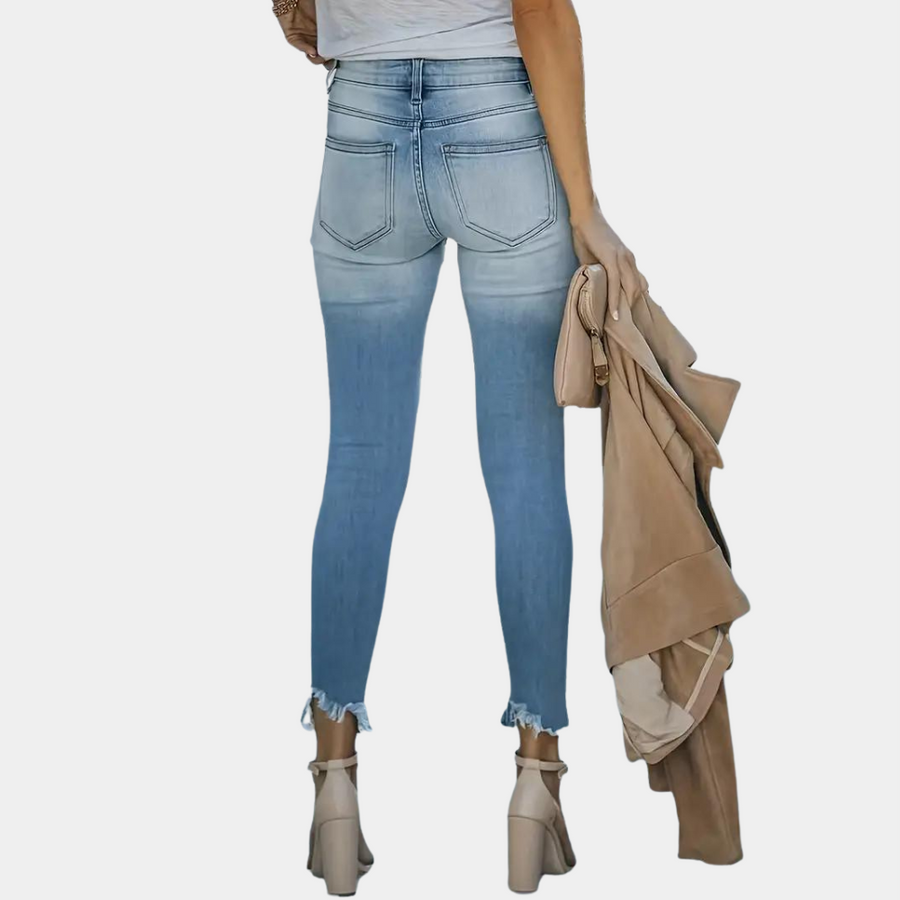 Erlina - Gescheurde Damesjeans met Stijlvolle Knopen