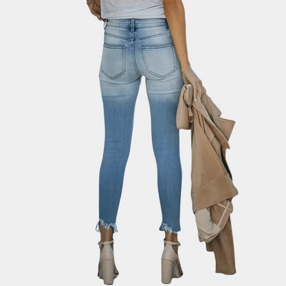 Erlina - Gescheurde Damesjeans met Stijlvolle Knopen