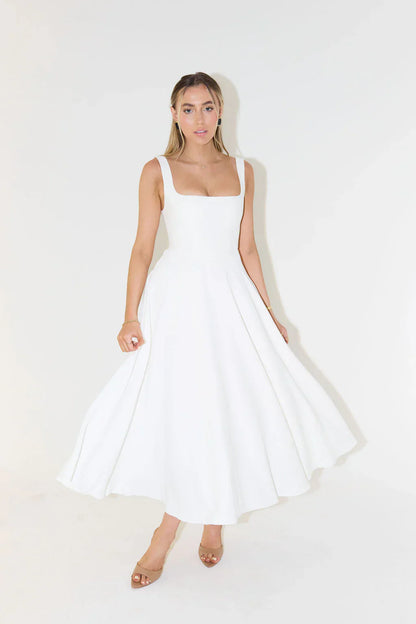 Loes | Midi jurk met hoge taille en vierkante hals