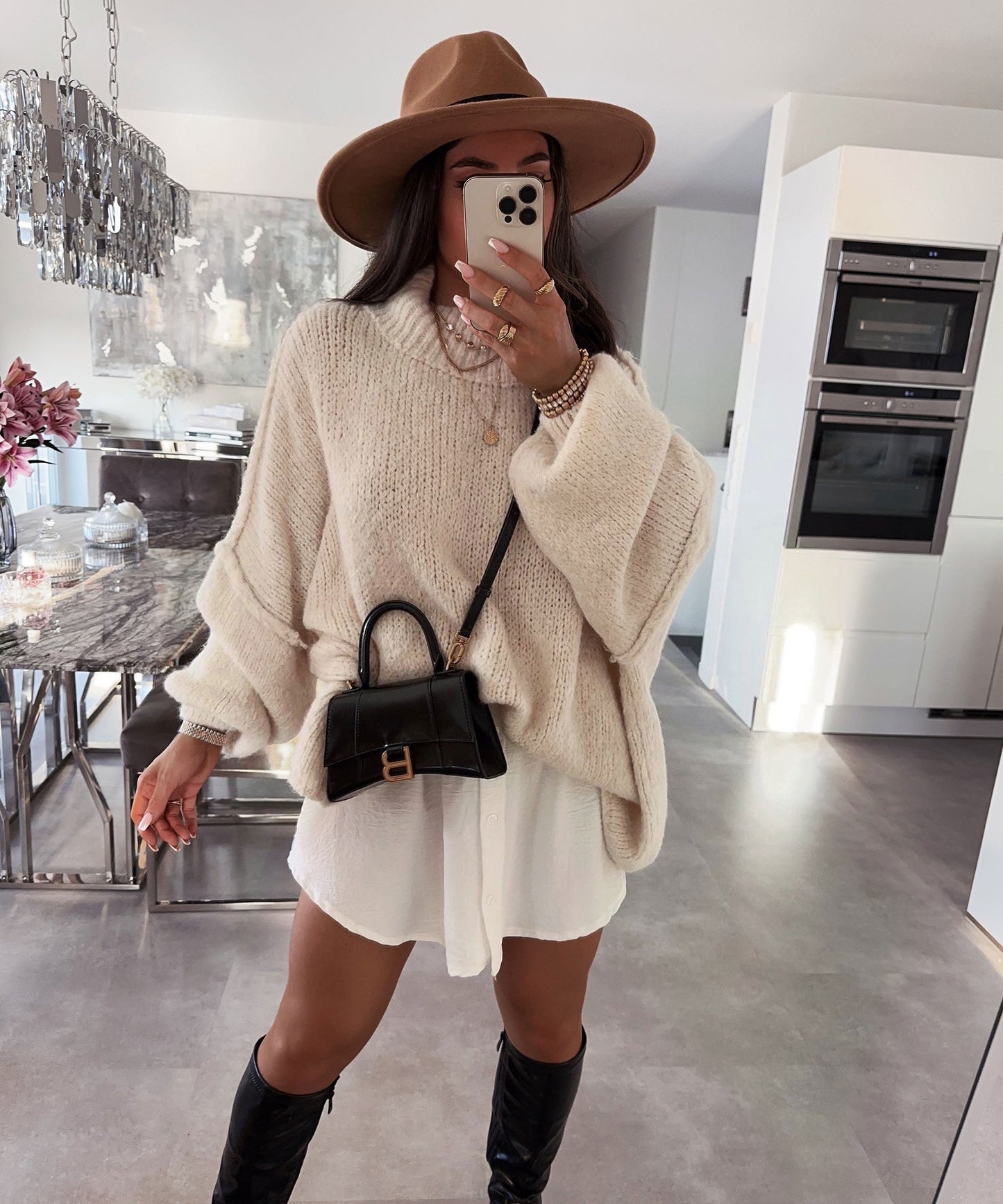 Nata – Oversized Trui Dames | Beige Pullover