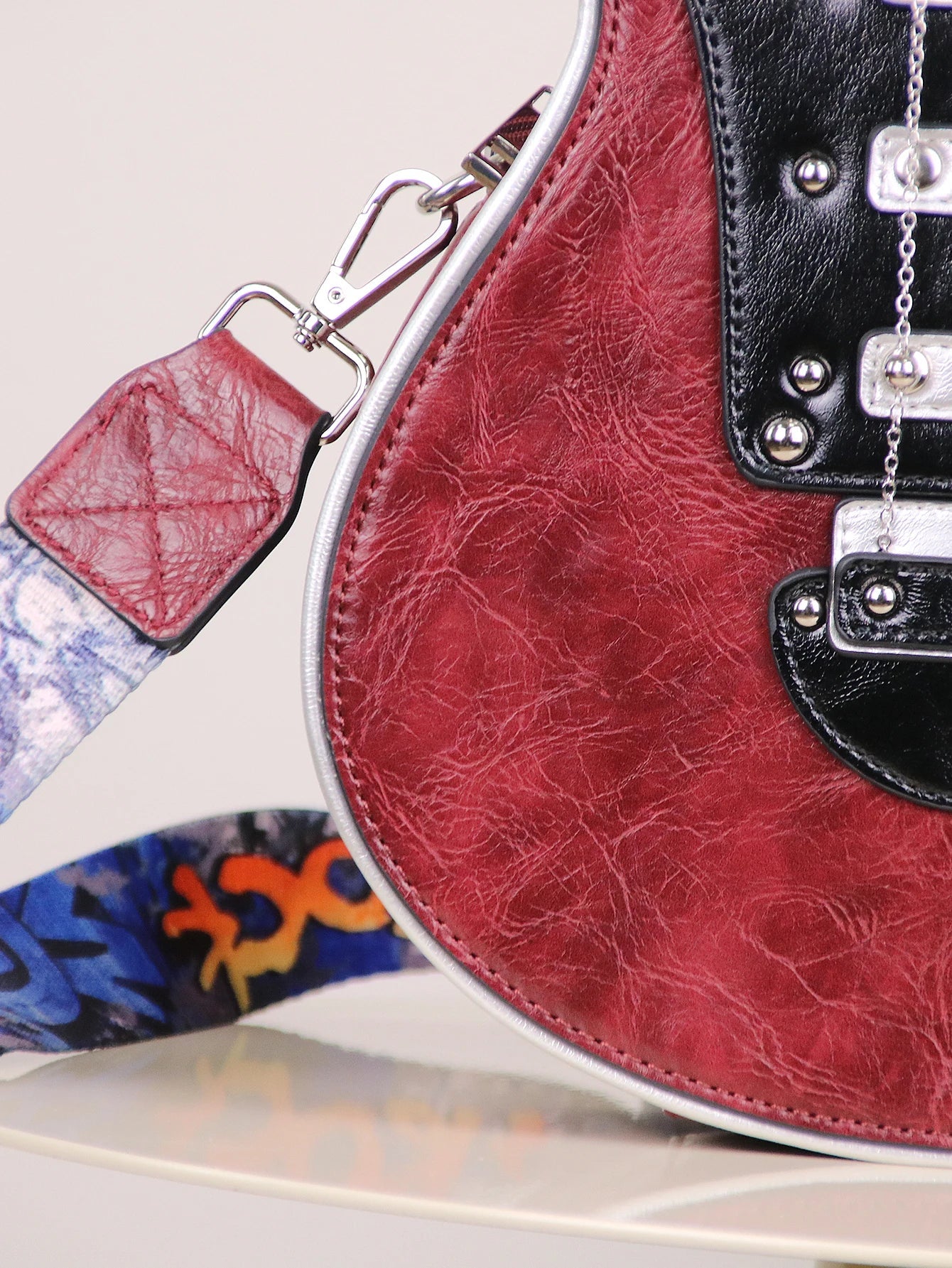 Gitaar crossbody tas dames – unieke rock-stijl handtas met verstelbare strap