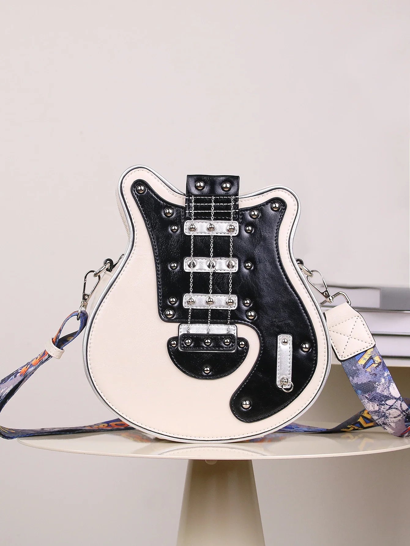 Gitaar crossbody tas dames – unieke rock-stijl handtas met verstelbare strap