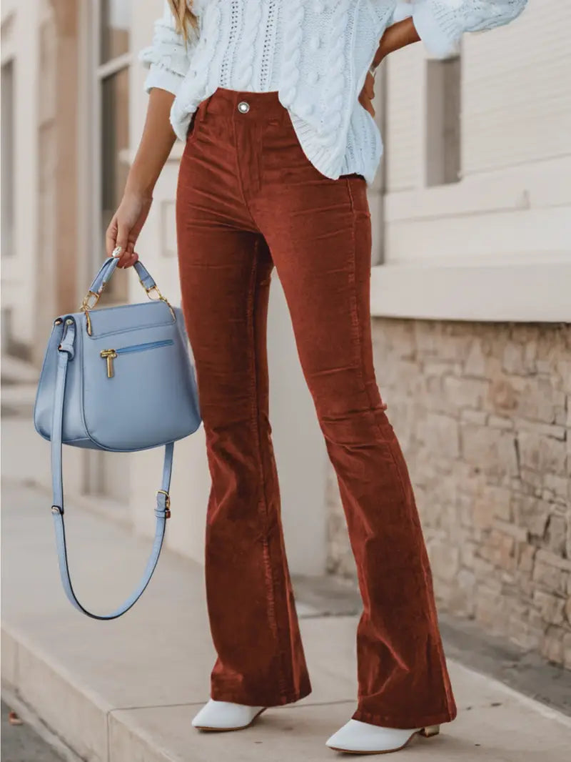 Sienna - Modieuze Ribfluwelen Flared Broek voor Dames