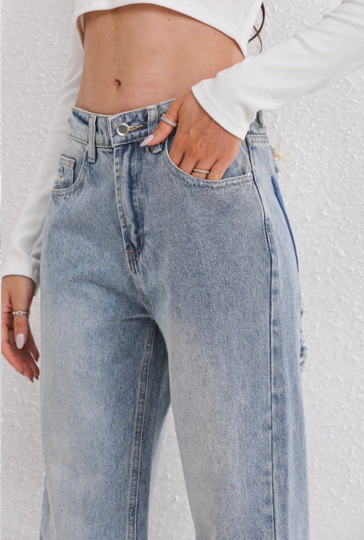 Vintage Ripped Jeans met Uniek Patchwork Detail