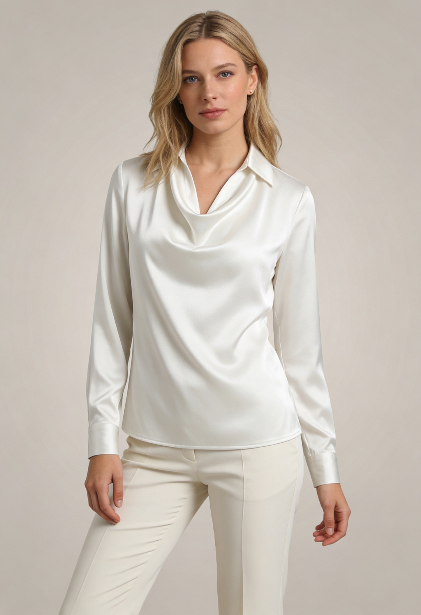 Blouse Dames met Lange Mouwen en Gedrapeerde Hals | Reverskraag