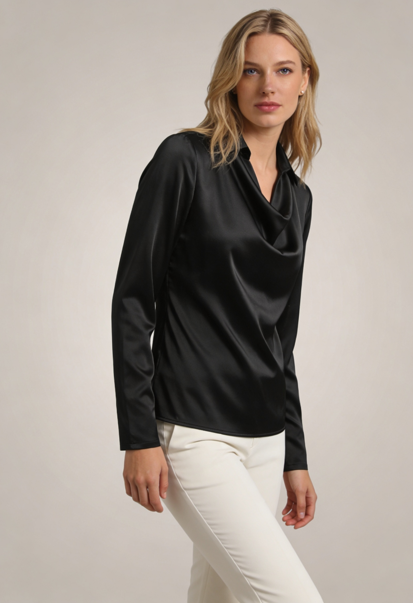 Blouse Dames met Lange Mouwen en Gedrapeerde Hals | Reverskraag