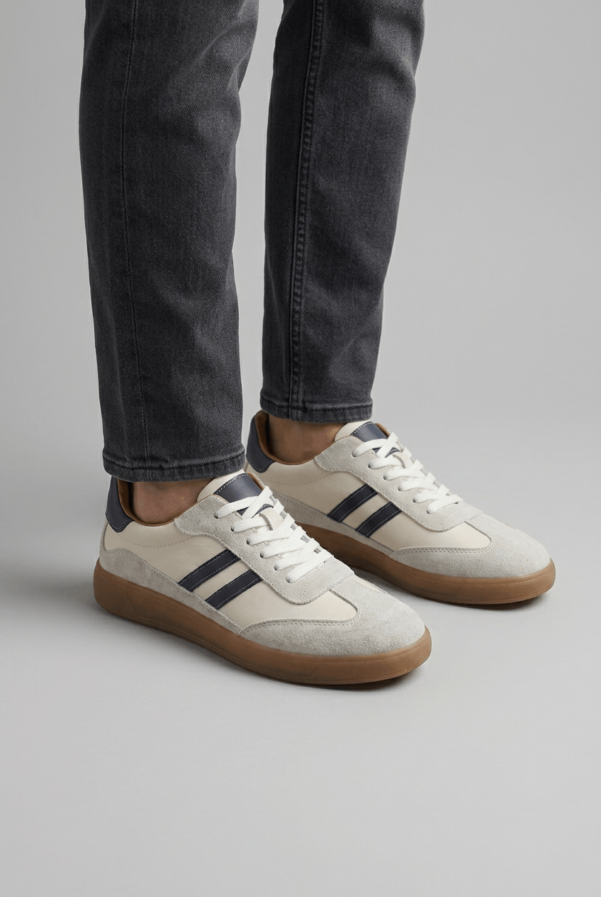 Heren Retro Sneakers | Zijstrepen & Vetersluiting