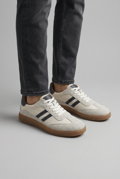 Heren Retro Sneakers | Zijstrepen & Vetersluiting