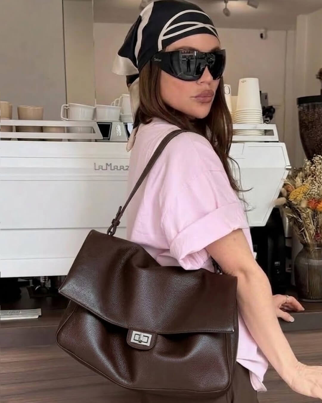 Dames Black Bag | Twist-Lock Flapsluiting